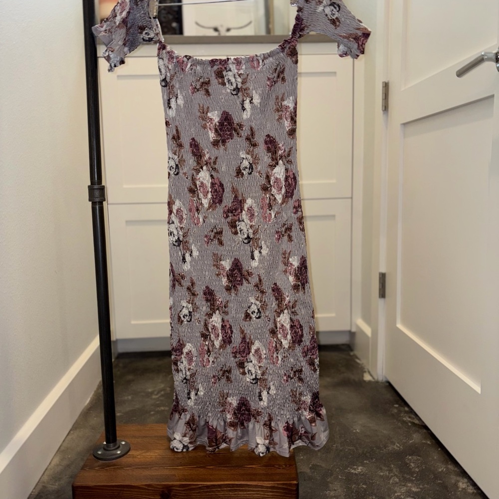 Floral Midi Dress with Ruffle Hem